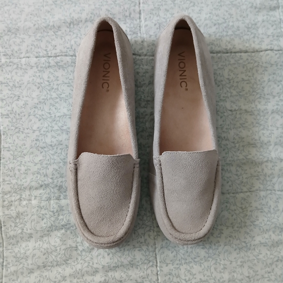 VIONIC "DEBBIE" SLIP ON DRIVING MOCCASINS NWOT - Picture 10 of 15